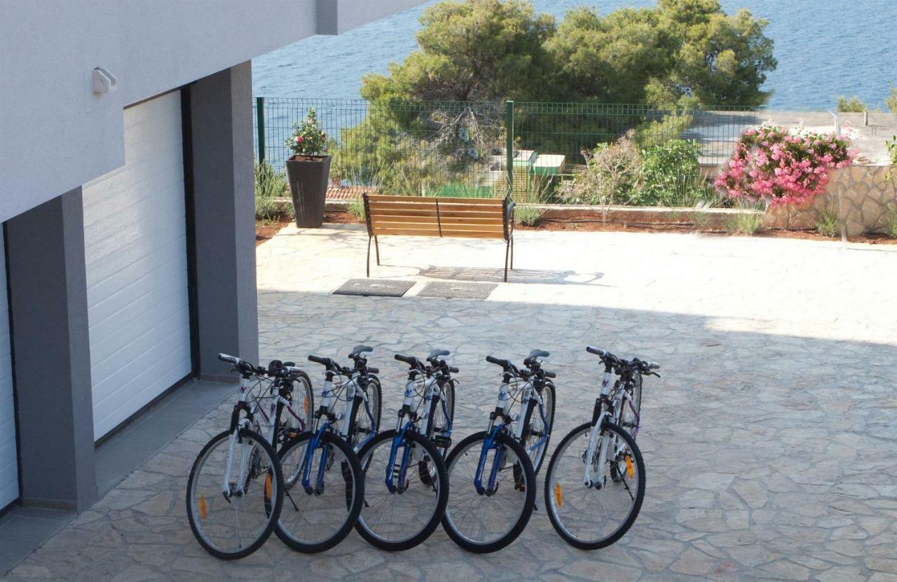Apartments Maja Donji Okrug  エクステリア 写真